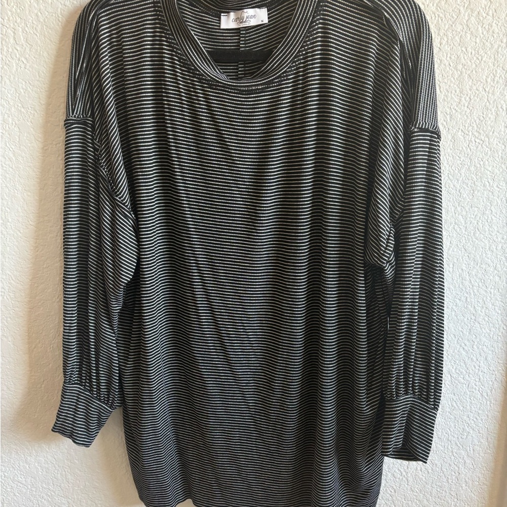 Carly Jean Los Angeles Striped Black and White Women's Top